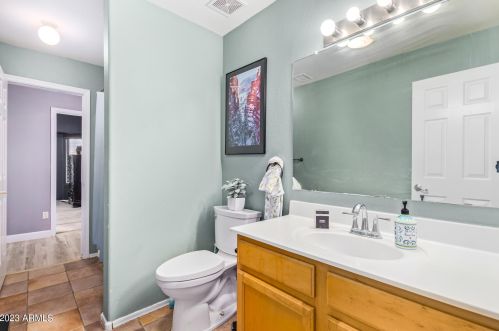 3816 74 Dr, Phoenix AZ 85033-2556 exterior