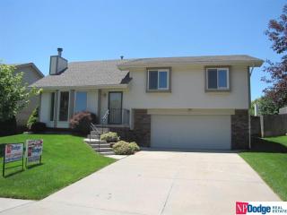 15251 Valley St, Omaha, NE 68144-5472