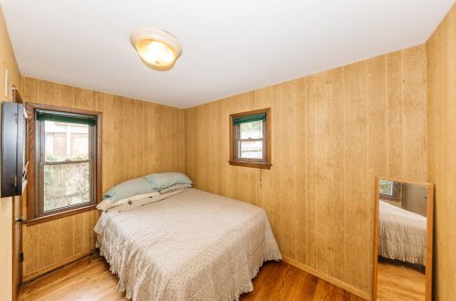 8930 Lincoln Ave, Milwaukee WI 53207-1711 exterior