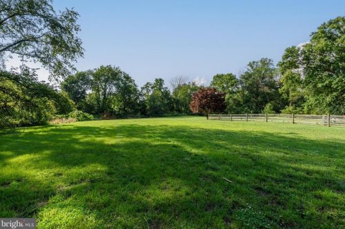 789 Rte 45, Pilesgrove NJ 08098-2528 exterior