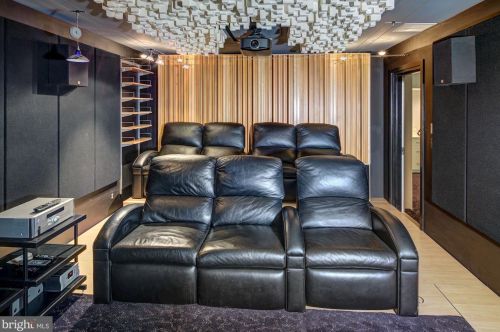 10011 Avenel Farm Dr, Rockville MD 20854-5410 exterior