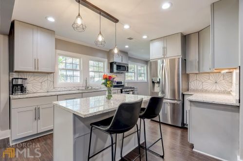 1206 Martin Luther King Jr Dr, Atlanta GA  30314-2502 exterior