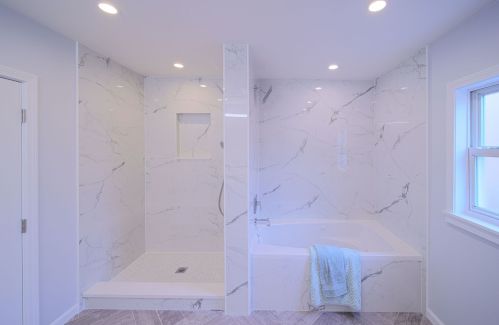 7251 Paxton Ave, Chicago IL  60649-2519 exterior