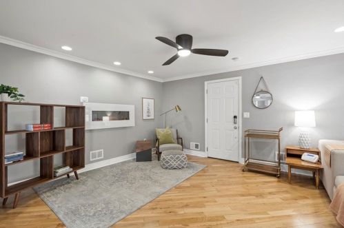 217 Plymouth St, Pittsburgh PA 15211-1233 exterior