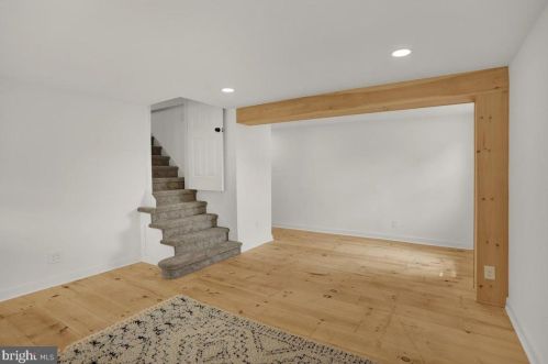 942 Grosstown Rd, Pottstown PA 19464-6123 exterior