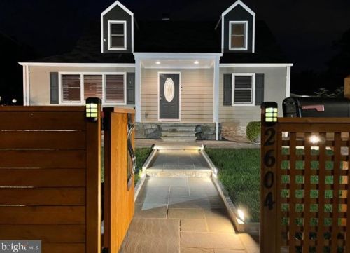 2604 Fairhaven Ave, Alexandria, VA 22303-2306