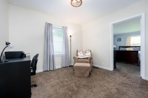 829 Parchmount Ave, Kalamazoo MI 49004-2055 exterior