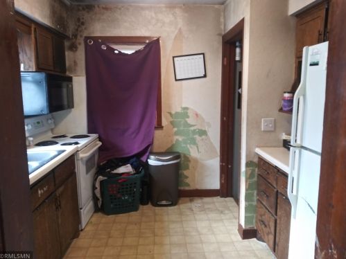 201 6th Ave, Princeton, MN 55371-1633