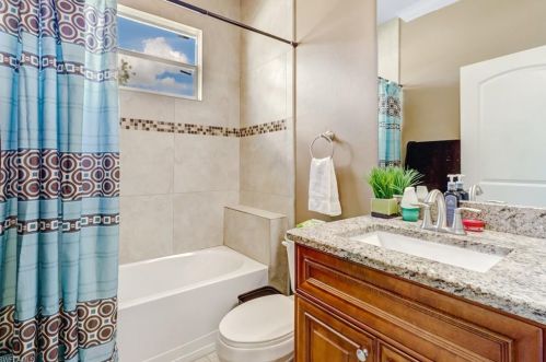 4862 18 St, Naples FL 34117-9464 exterior