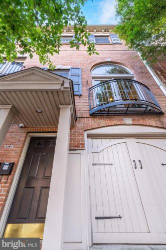 216 Christian St, Philadelphia PA  19147-4217 exterior