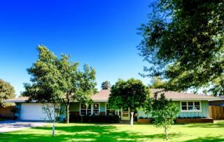 4135 Hazelwood St, Phoenix AZ  85018-3746 exterior