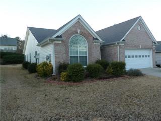 1412 Culverstone Dr, Lawrenceville, GA 30043-4771