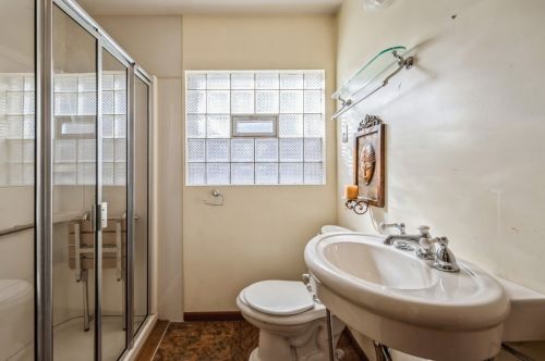 851 76 St, Chicago IL 60620-5762 exterior