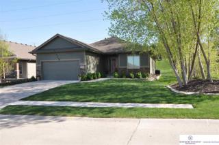 18411 Mason St, Omaha NE  68022-5761 exterior