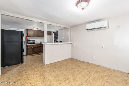 225 Columbia St, Tucson AZ  85714-2517 exterior