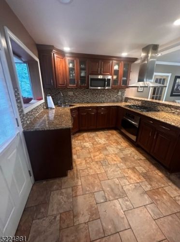 315 Mount Pleasant Ave, Livingston NJ  07039-2728 exterior