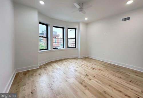 1639 Jackson St, Philadelphia PA 19145-3617 exterior