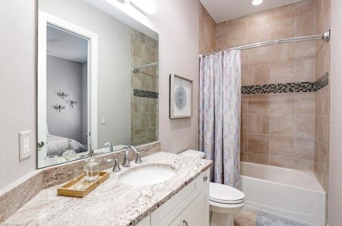 6589 Roma Way, Naples FL  34113-1720 exterior