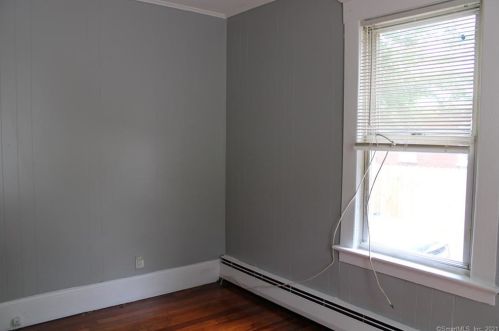 101 Belden St, New Britain CT 06051-2801 exterior