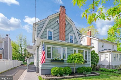 215 Marne Ave, Tavistock, NJ 08033-1443