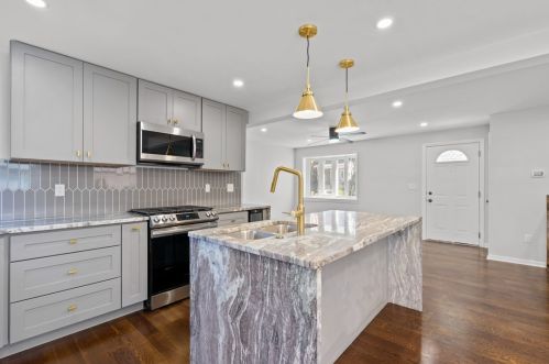 931 Mirror St, Pittsburgh PA  15217-2643 exterior