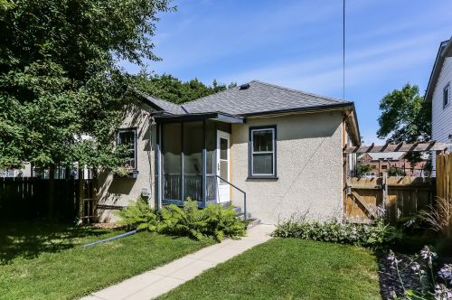 1360 Hartford Ave, Saint Paul MN 55116-1648 exterior