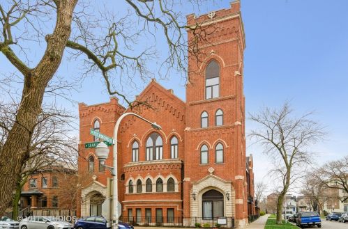 2140 Richmond St, Chicago, IL 60647-3956
