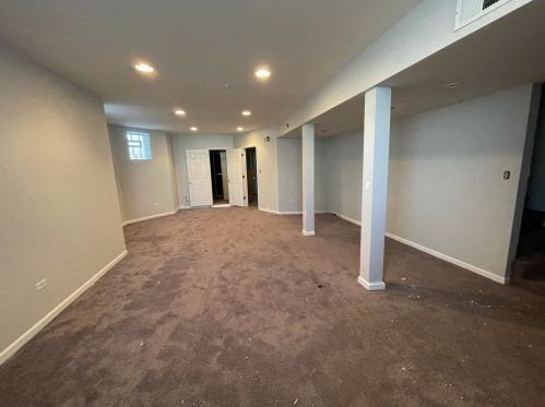 6320 Paulina St, Chicago IL 60660-1111 exterior