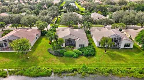 11325 Ohanu Cir, Boynton Beach FL 33437-7033 exterior