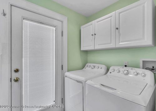 403 New York Ave, Point Pleasant Beach NJ 08742-3338 exterior