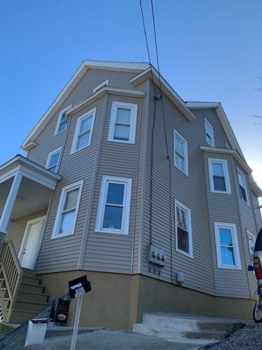 146 Cleveland St, Providence RI 02904-3525 exterior