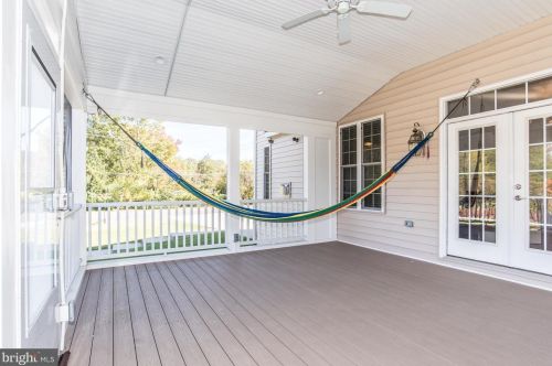 8106 Ashton St, Alexandria VA 22309-1345 exterior