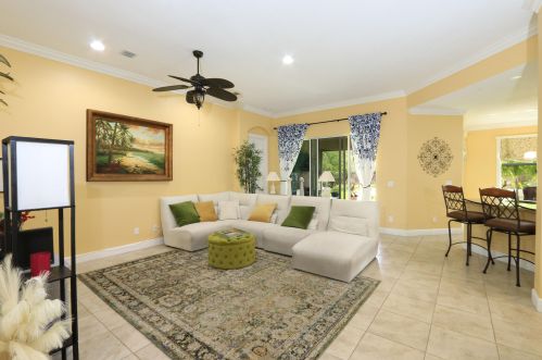 2660 Conifer Dr, Fort Pierce FL  34951-2940 exterior