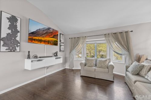 17 Dumas Rd, Old Bridge NJ  08857-1680 exterior