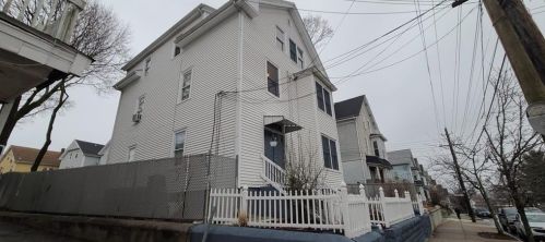 873 Atwells Ave, Providence RI 02903-1456 exterior