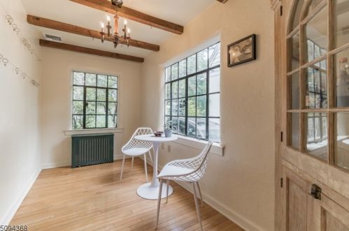 30 Undercliff Ter, Town Center NJ 07052-3929 exterior