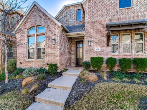 1616 Coventry Ct, Dallas, TX 75234-1948