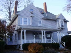 3 Fairview St, Newton MA 02458-2208 exterior