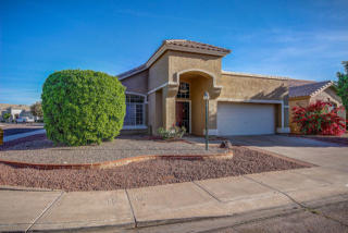 4704 Bighorn Ave, Phoenix AZ  85044-4917 exterior