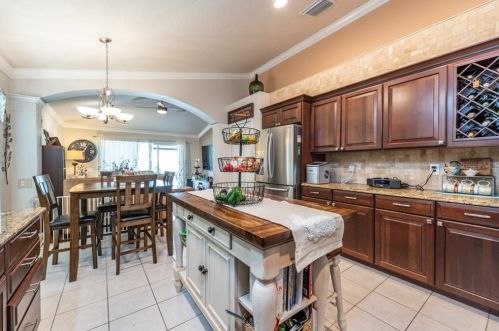 11572 Misty Isle Ln, Riverview FL 33579-9704 exterior