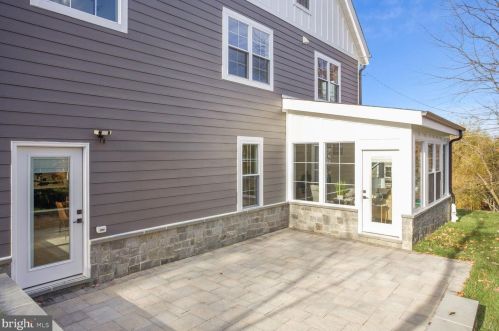 401 Boyd Ave, Silver Spring MD 20912-5404 exterior