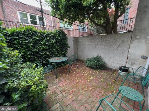 1738 Addison St, Philadelphia PA 19143-1307 exterior