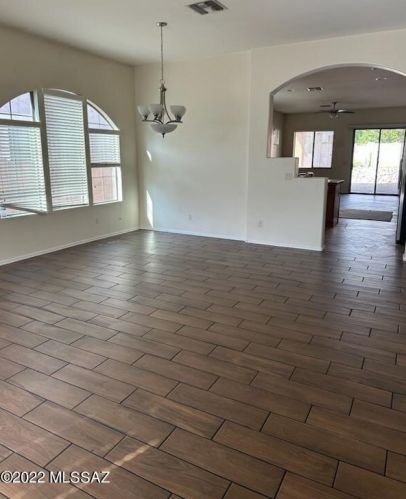 1180 Doolan Dr, Tucson, AZ 85755-8516