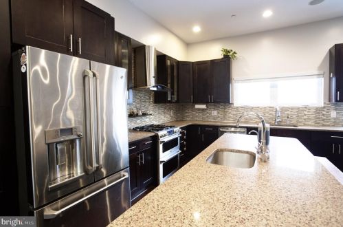 2405 Hagert St, Philadelphia PA 19132-4245 exterior