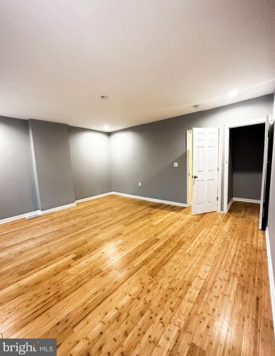 1732 State St, Trenton NJ  08609-2008 exterior