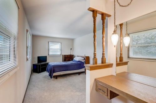 5826 14th St, Milwaukee WI 53221-5001 exterior