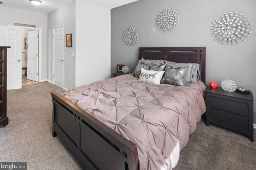 103 Kyle Ct, Trenton NJ 08690-1405 exterior