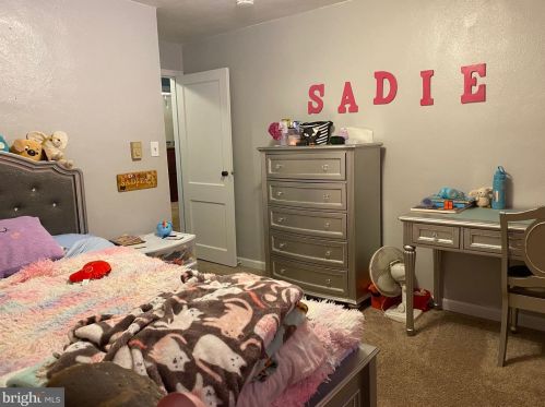 47 Norman St, Chester PA 19014-2140 exterior