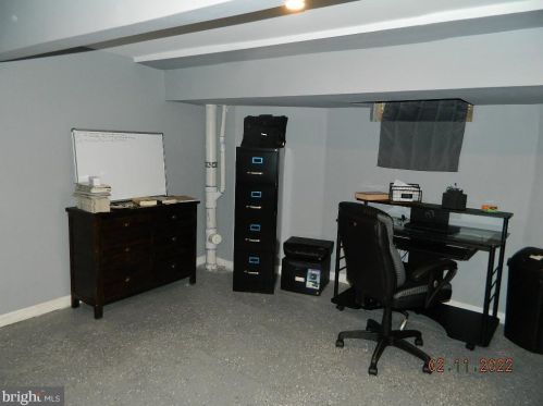 34 Dean Ave, Trenton NJ 08618-5201 exterior