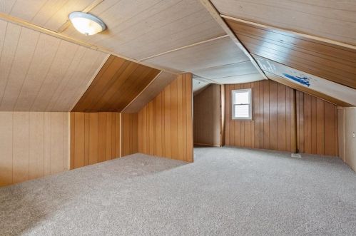 819 Berwin Ave, Pittsburgh PA 15226-1620 exterior